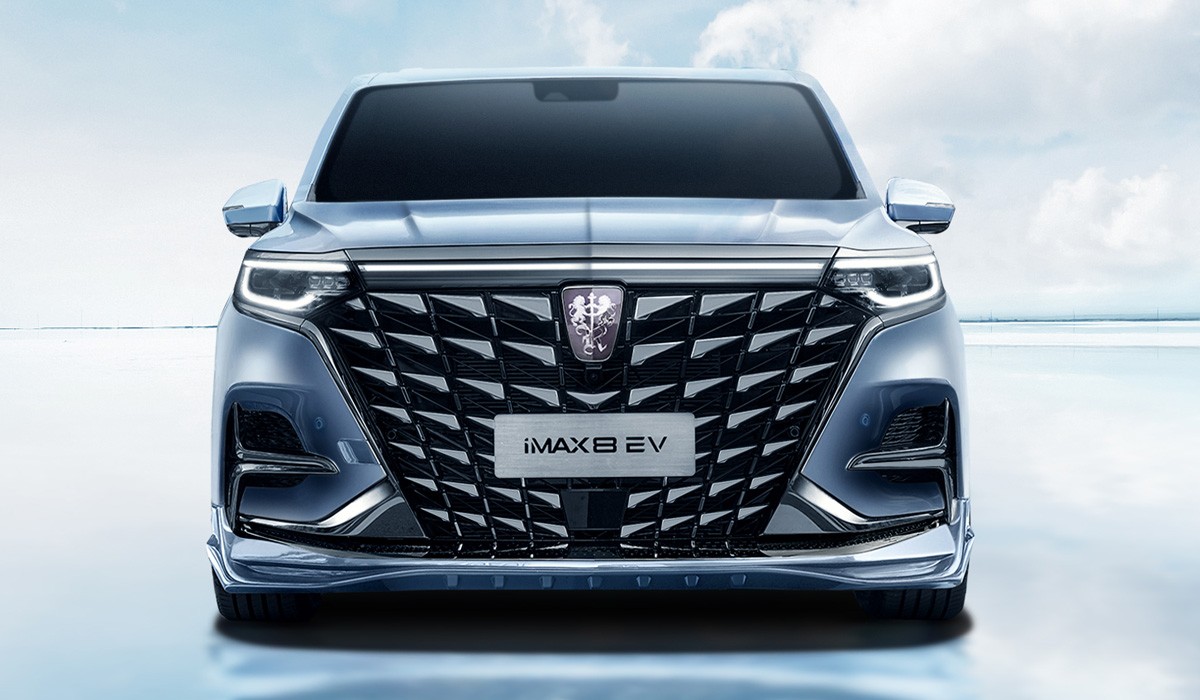 Новый электрический минивэн Roewe iMAX8 EV: больше роскоши