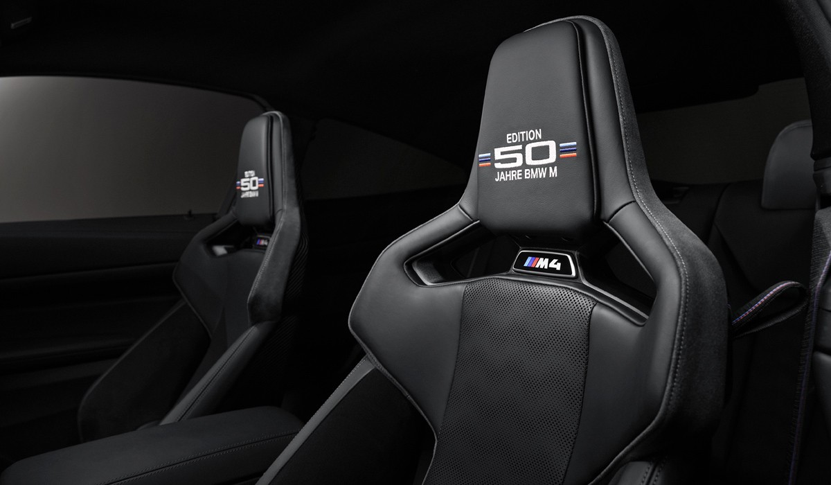 Представлены юбилейные версии BMW M3 и M4