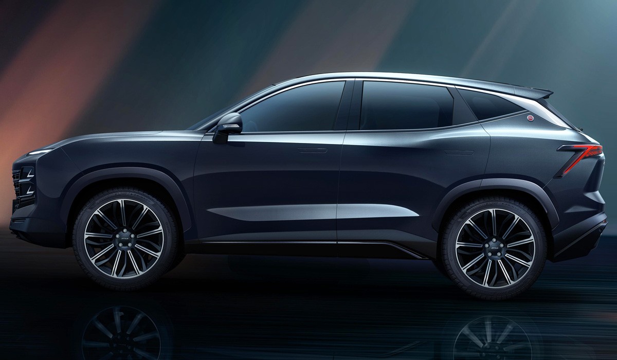 Новый кроссовер Jetour Dasheng предложен в трех версиях