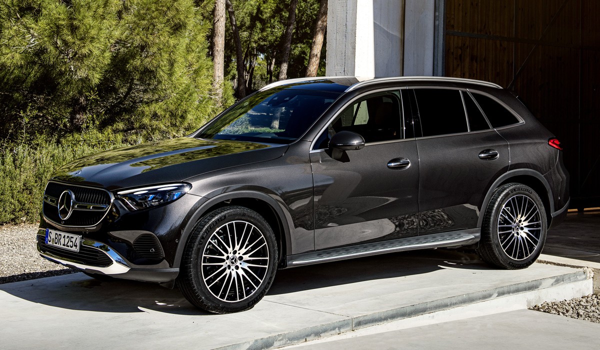 Новый бестселлер: представлен Mercedes-Benz GLC второго поколения