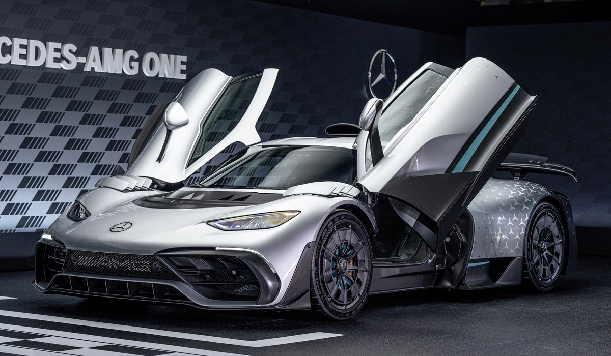 Mercedes-AMG One с техникой Формулы-1 все-таки стал серийным
