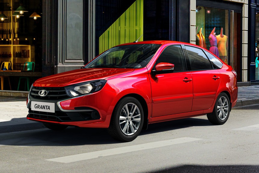 АВТОВАЗ начинает продажи упрощенной Лады Гранты