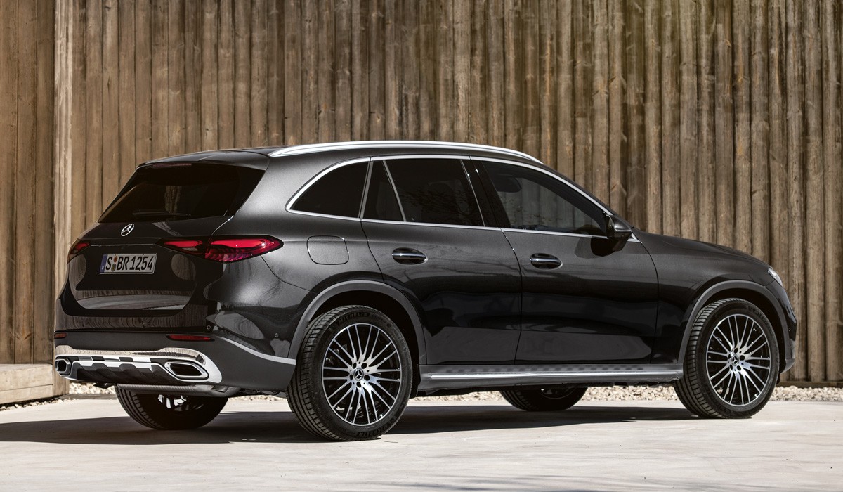 Новый бестселлер: представлен Mercedes-Benz GLC второго поколения