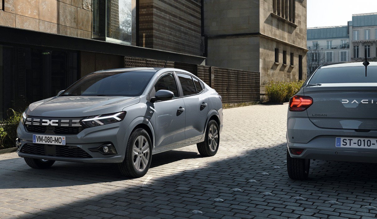 Dacia меняется: новый логотип, рестайлинг гаммы и ограничитель скорости