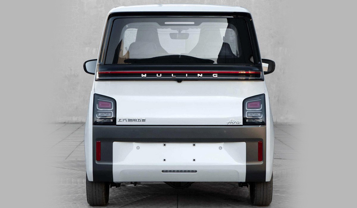 GM расширяет гамму микрокаров: новый Wuling Air ev