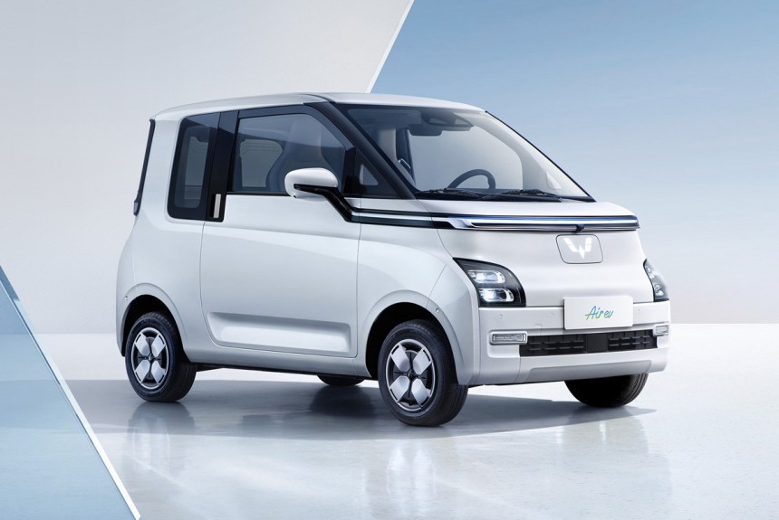 GM расширяет гамму микрокаров: новый Wuling Air ev