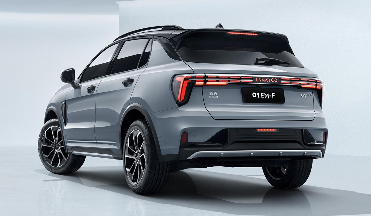 Кроссовер Lynk & Co 01: рестайлинг и новая техника