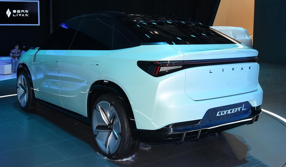 Lifan превратился в Livan: представлены две модели