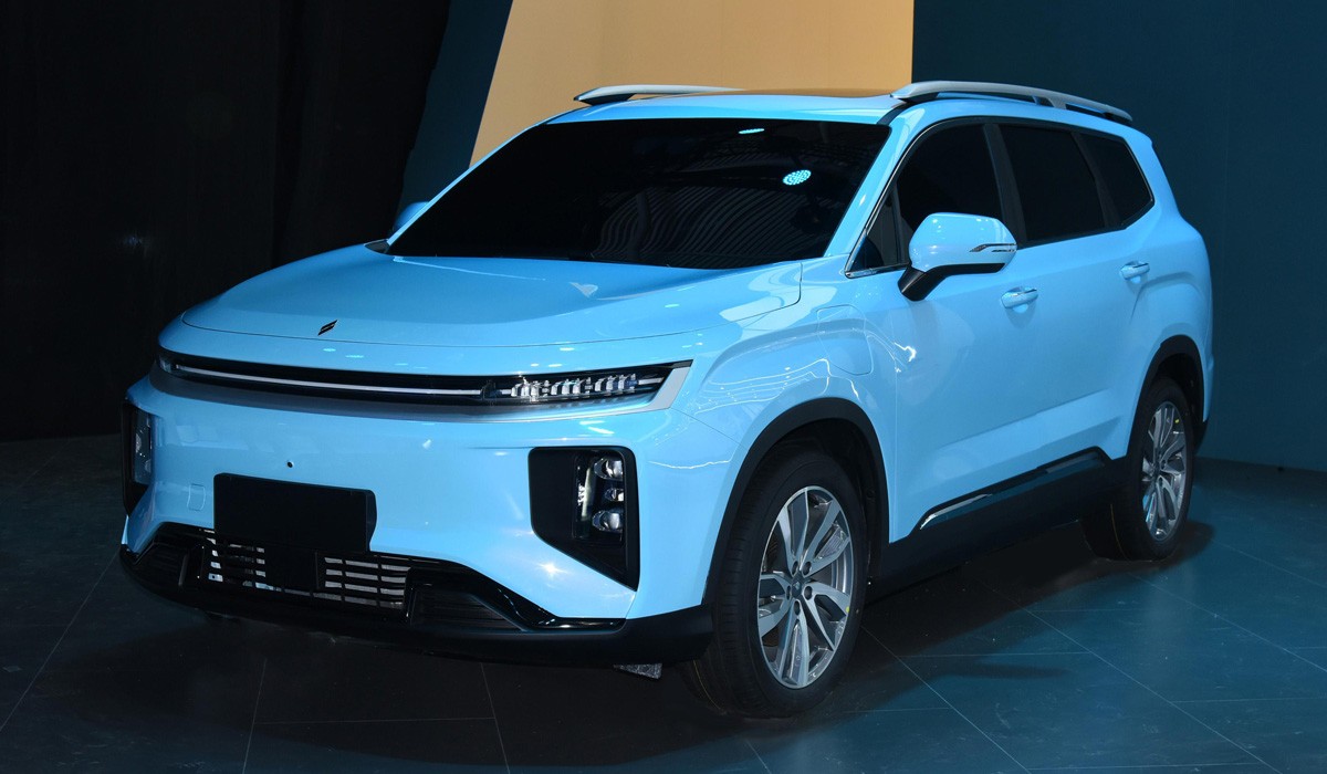 Lifan превратился в Livan: представлены две модели