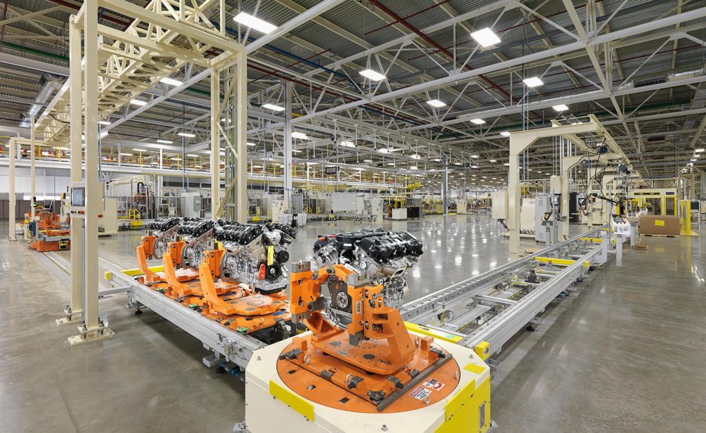 Дайджест дня: аварийность в России, &laquo;семерка&raquo; на конвейере и другие события индустрии