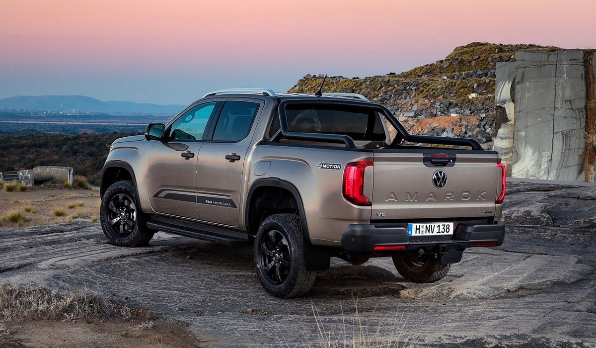 Пикап Volkswagen Amarok второго поколения полностью рассекречен