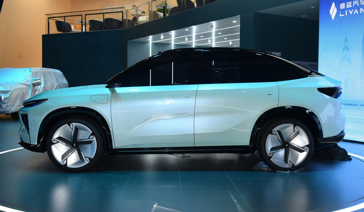 Lifan превратился в Livan: представлены две модели