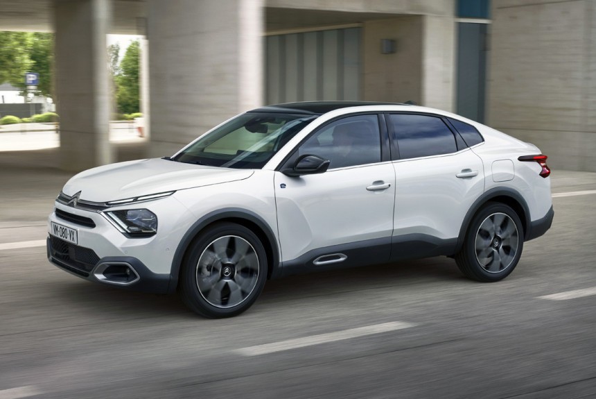 Кросс-седан Citroen C4 X пришел на подмогу хэтчбеку