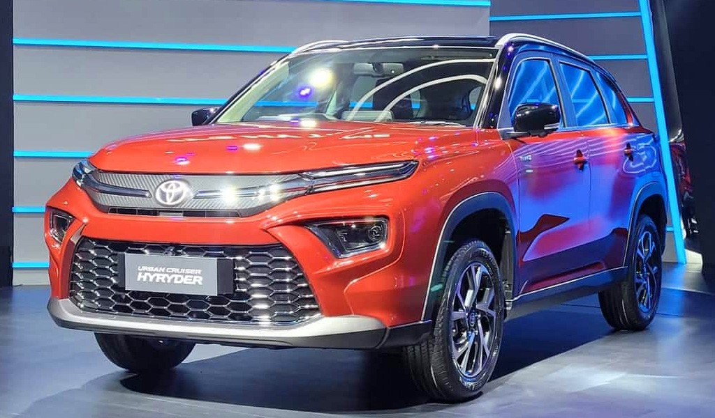 Новый кроссовер Toyota Urban Cruiser Hyryder вырос из Витары