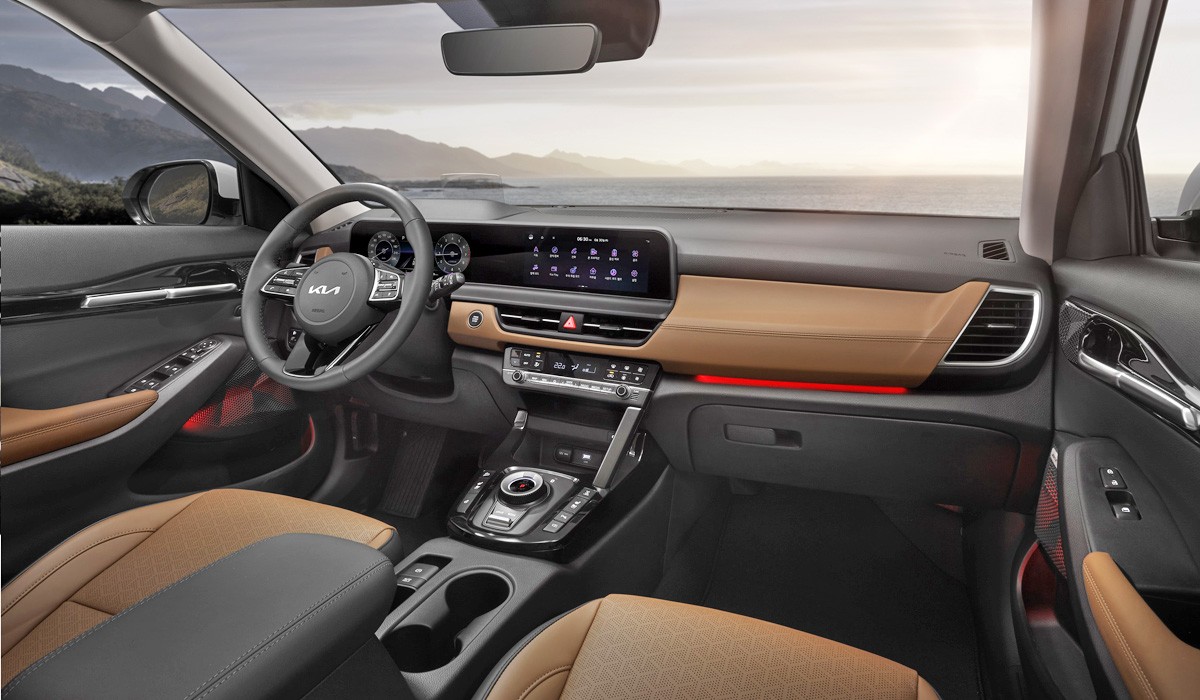 Кроссовер Kia Seltos: освеженная внешность и новый салон