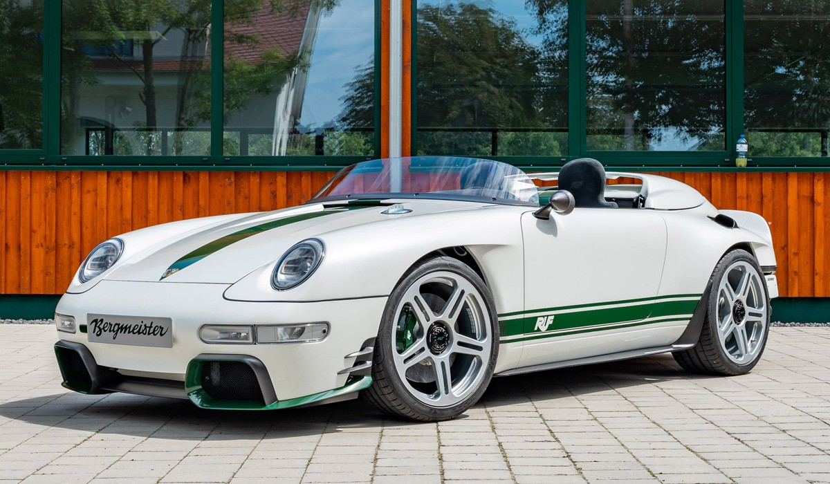 Родстер Bugatti, самый мощный Bentley и другие премьеры Пеббл-Бич