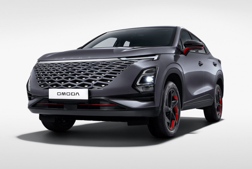 Кроссовер Omoda C5 придет в Россию только с базовым мотором Кроссовер Omoda C5 придет в Россию только с базовым мотором