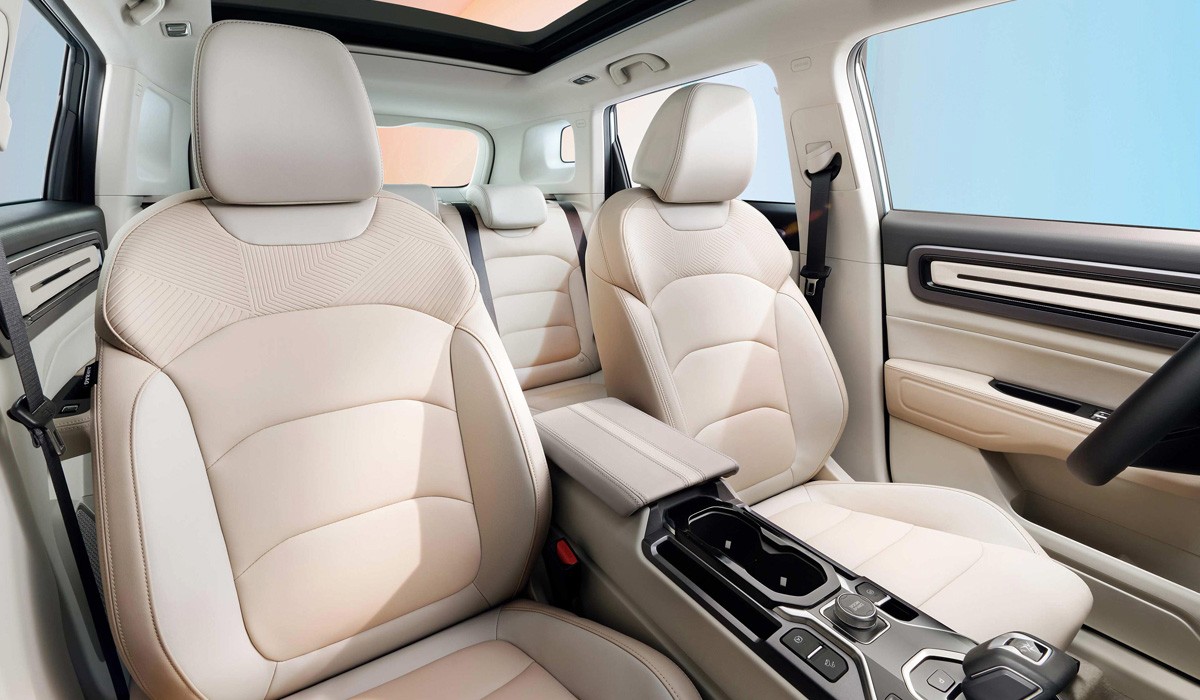 Кроссовер Geely Icon обновлен по примеру Кулрея Кроссовер Geely Icon обновлен по примеру Кулрея