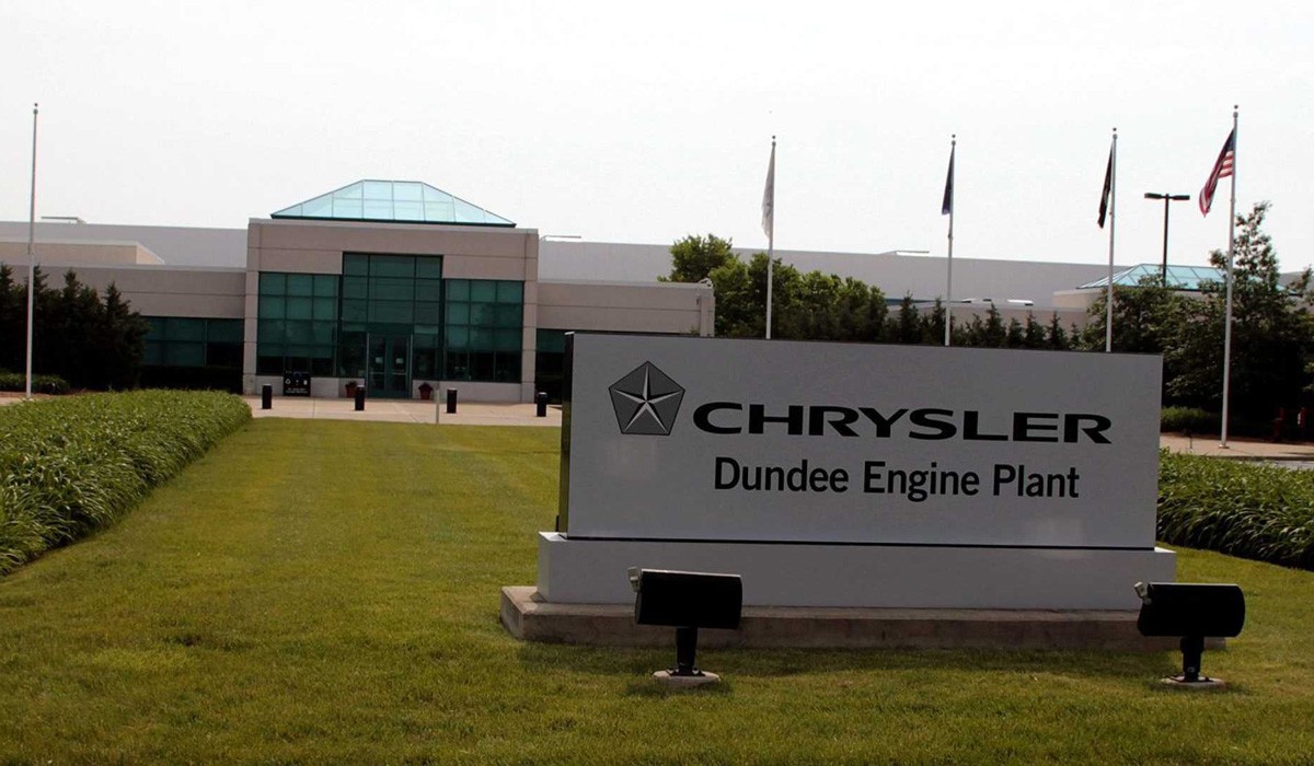 Дайджест дня: Land Cruiser 70 в дефиците, новый Geely Atlas и другие события индустрии