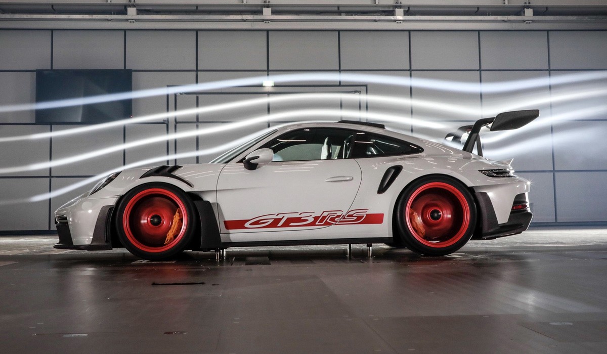 Еще экстремальнее: новый Porsche 911 GT3 RS и активная аэродинамика