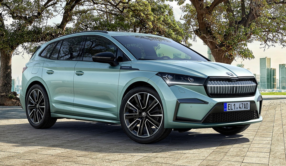 Дайджест дня: трехмиллионная Tesla, внедорожник Стрела и другие события индустрии