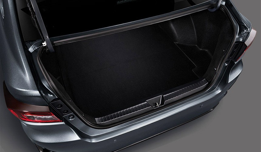 Представлен новый седан Toyota Yaris Ativ