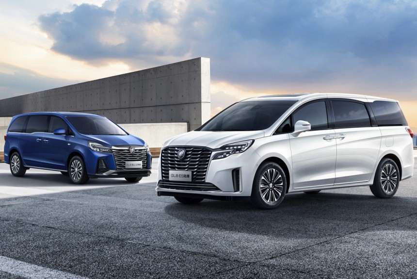 Минивэны Buick GL8 обновлены перед дебютом свежей модели