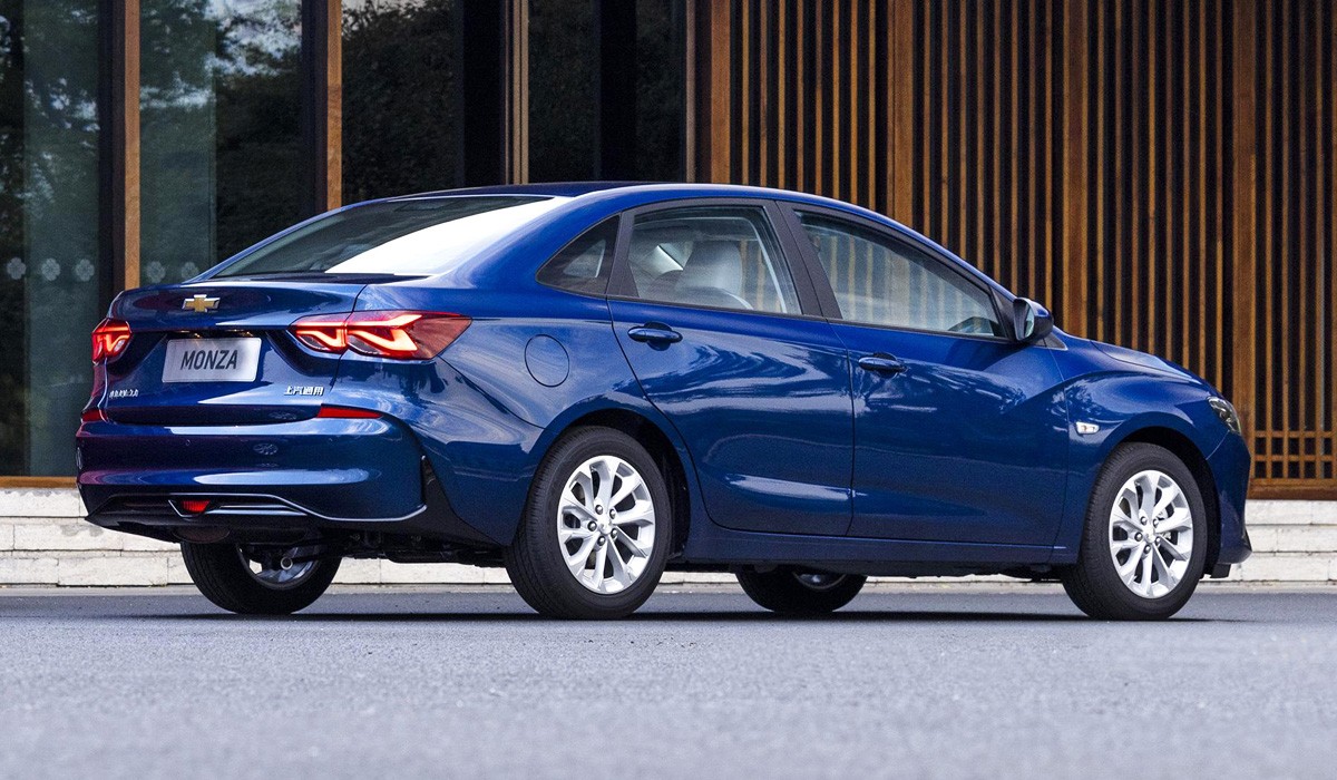 Рестайлинговый седан Chevrolet Monza: дело Lacetti живет