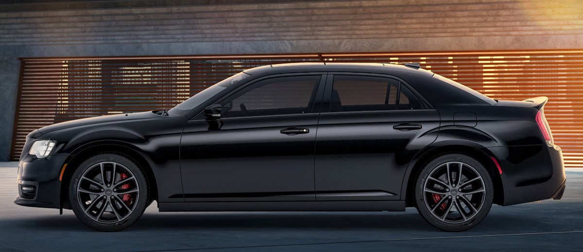 &laquo;Заряженный&raquo; Chrysler 300C вернулся, чтобы попрощаться