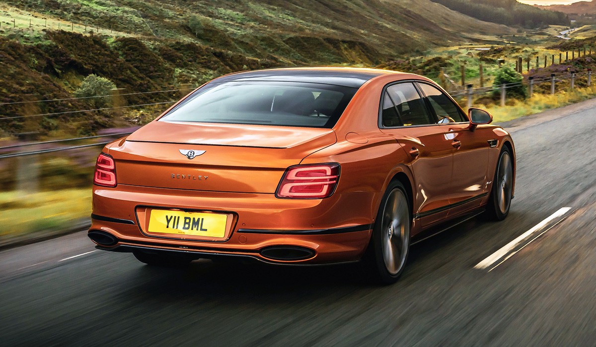 Новый Bentley Flying Spur Speed и перестановка в гамме