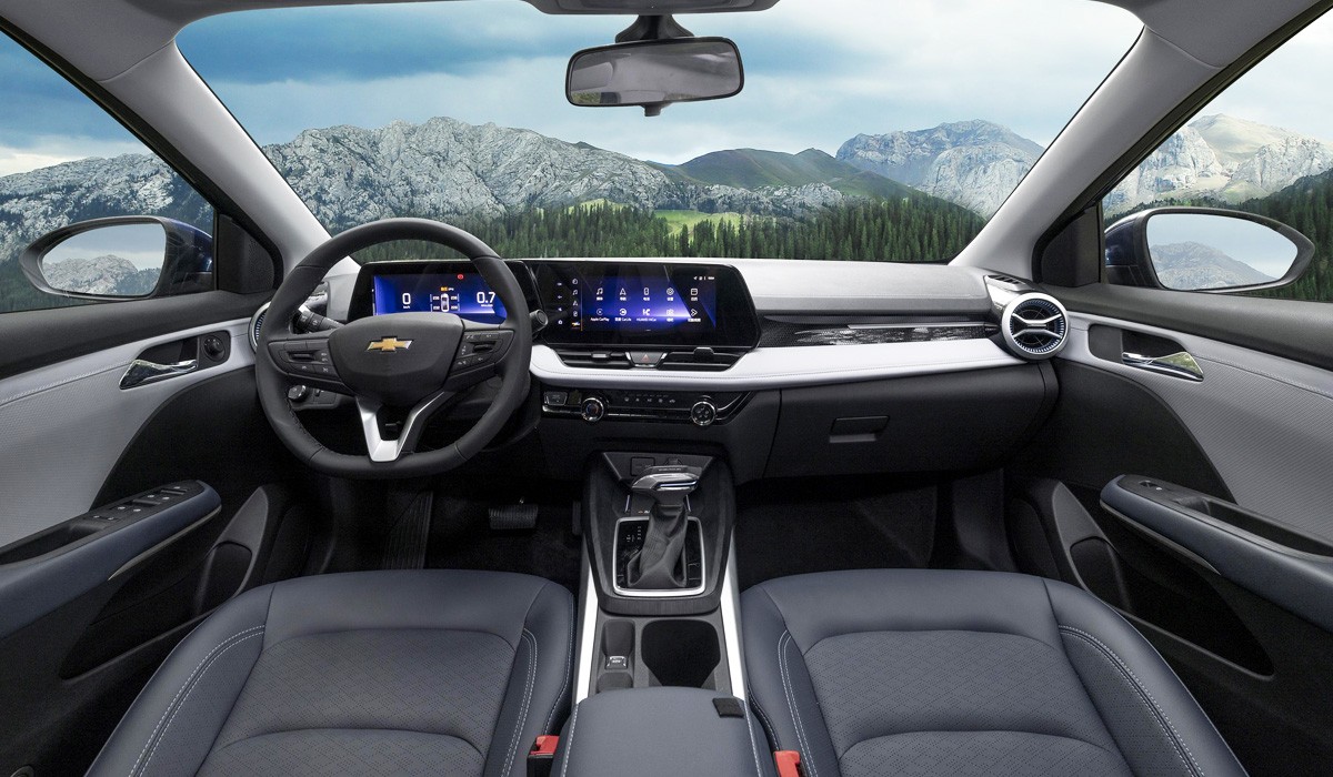 Рестайлинговый седан Chevrolet Monza: дело Lacetti живет