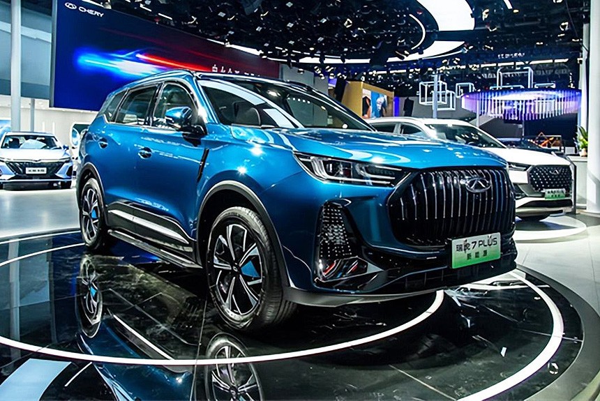 У кроссовера Chery Tiggo 7 появилась мощная гибридная версия