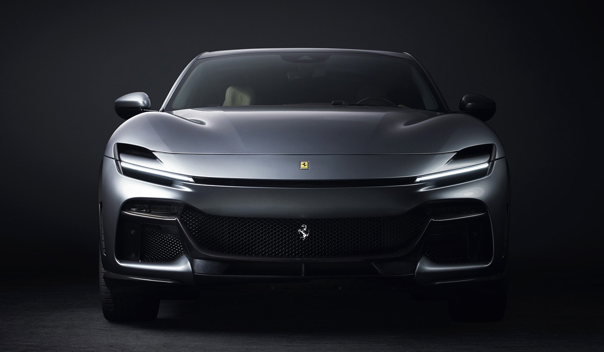 Представлен кроссовер Ferrari Purosangue