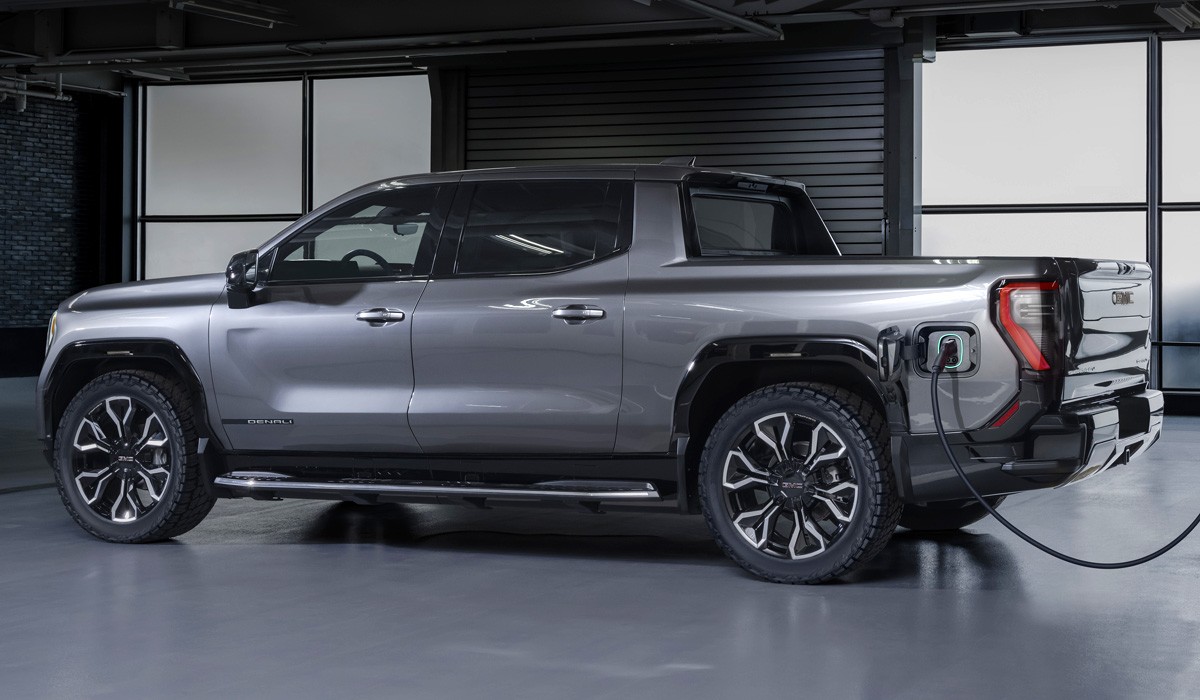 Пикап GMC Sierra EV дебютировал в топ-версии
