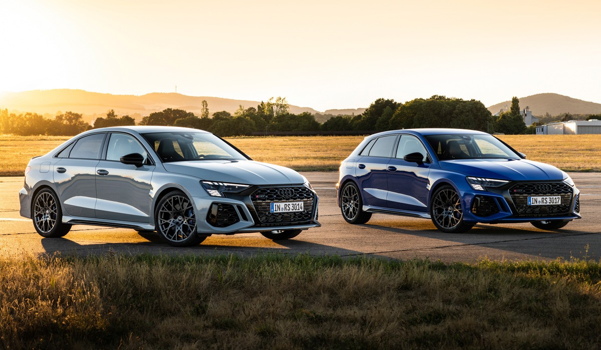 Audi RS 3 performance edition сможет взять рубеж 300 км/ч Audi RS 3 performance edition сможет взять рубеж 300 км/ч