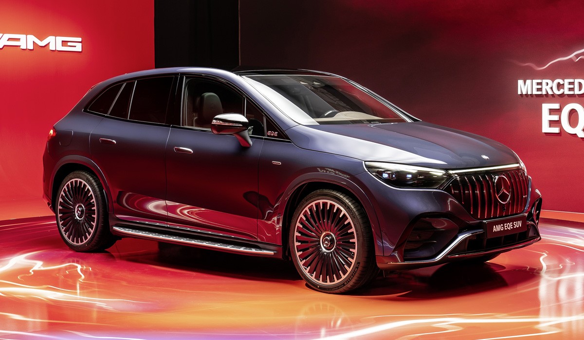Представлен электрический кроссовер Mercedes-Benz EQE SUV Представлен электрический кроссовер Mercedes-Benz EQE SUV