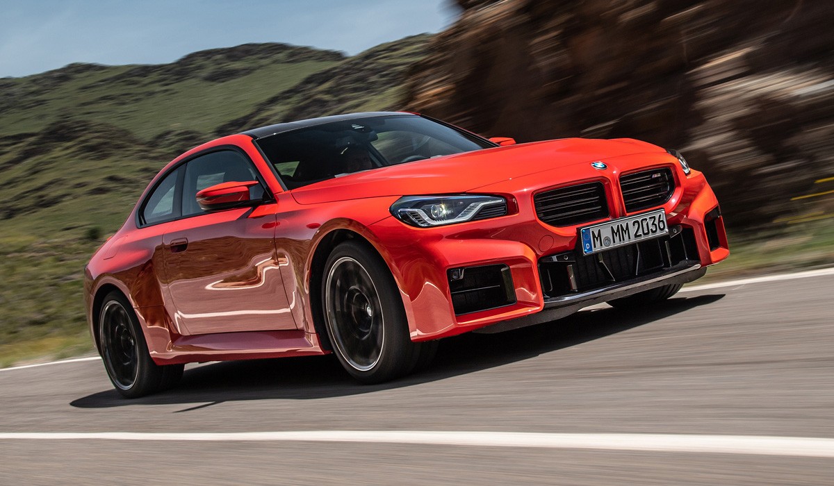 Новое купе BMW M2: задний привод, &laquo;механика&raquo; за доплату