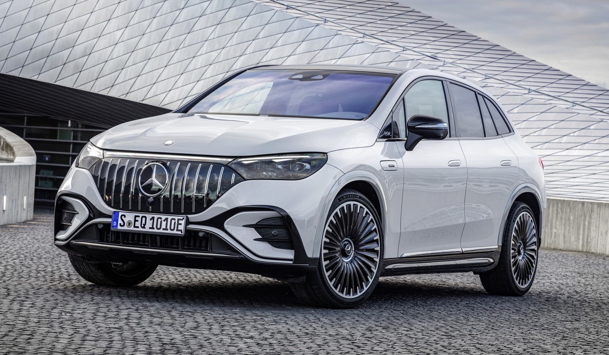Представлен электрический кроссовер Mercedes-Benz EQE SUV Представлен электрический кроссовер Mercedes-Benz EQE SUV
