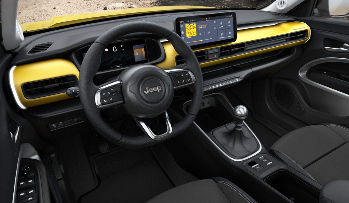 Появился бензиновый Jeep Avenger с &laquo;механикой&raquo;