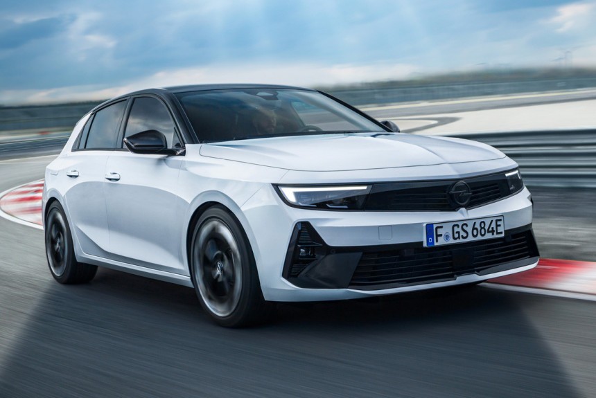 Драйверский Opel Astra GSe возродил старое обозначение Драйверский Opel Astra GSe возродил старое обозначение