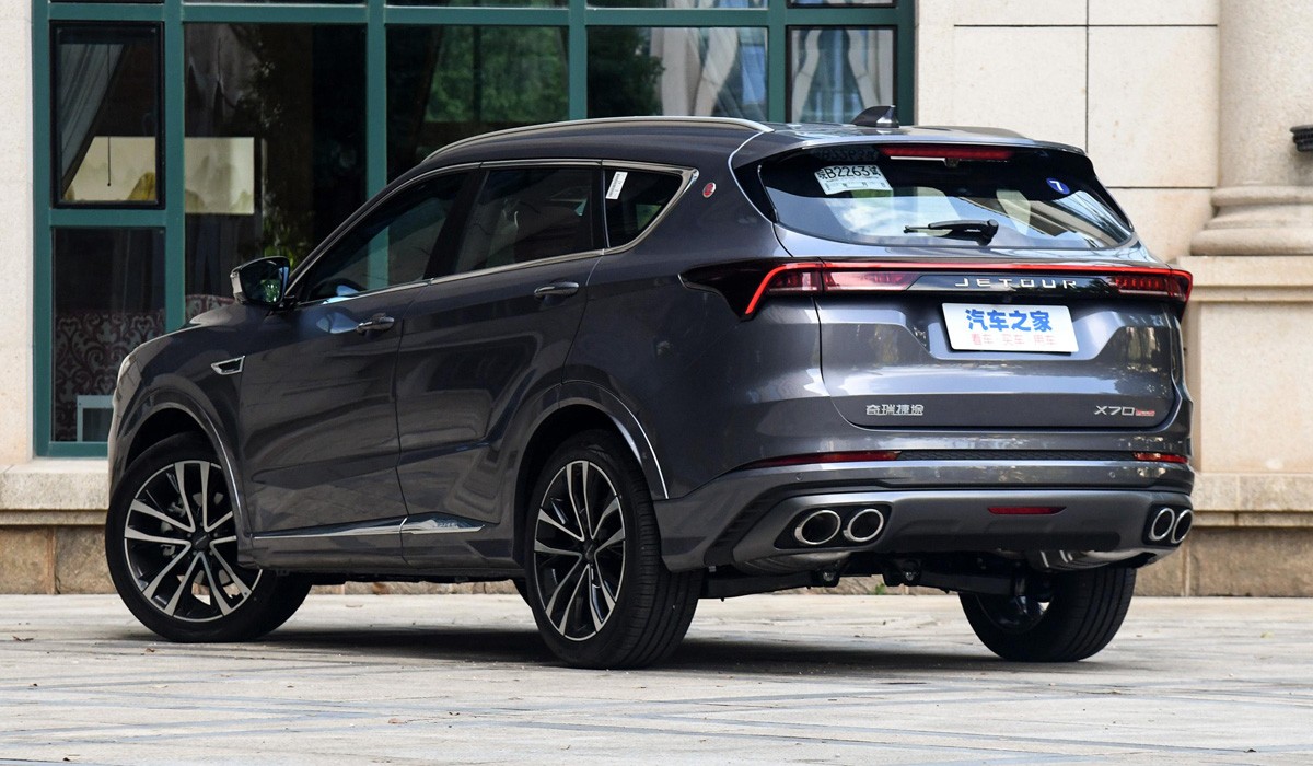 Компания Chery обновила кроссовер Jetour X70