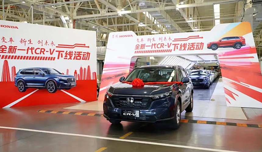 Дайджест дня: Infiniti QX50 Sport, лондонские Bentley и другие события индустрии Дайджест дня: Infiniti QX50 Sport, лондонские Bentley и другие события индустрии