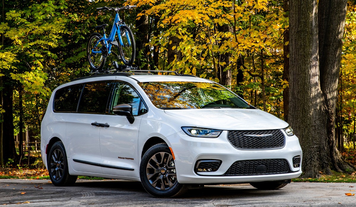 Дайджест дня: последняя Acura NSX, Evolute для Минприроды и другие события индустрии