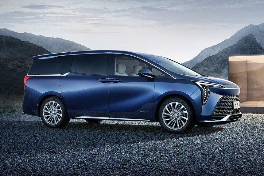 Представлен новый Buick Century: теперь это минивэн