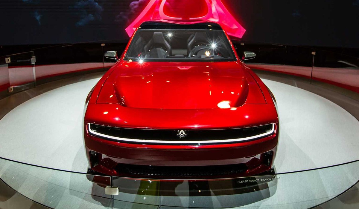 Dodge Charger Daytona SRT будет иметь девять уровней мощности