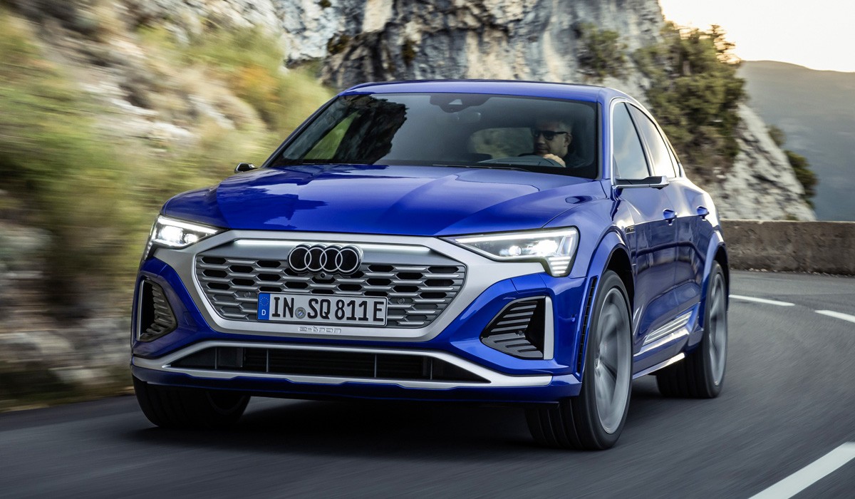 Представлен кроссовер Audi Q8 e-tron: обновление и переименование