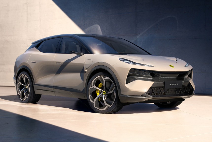 Кроссовер Lotus Eletre выходит на рынок в трех версиях