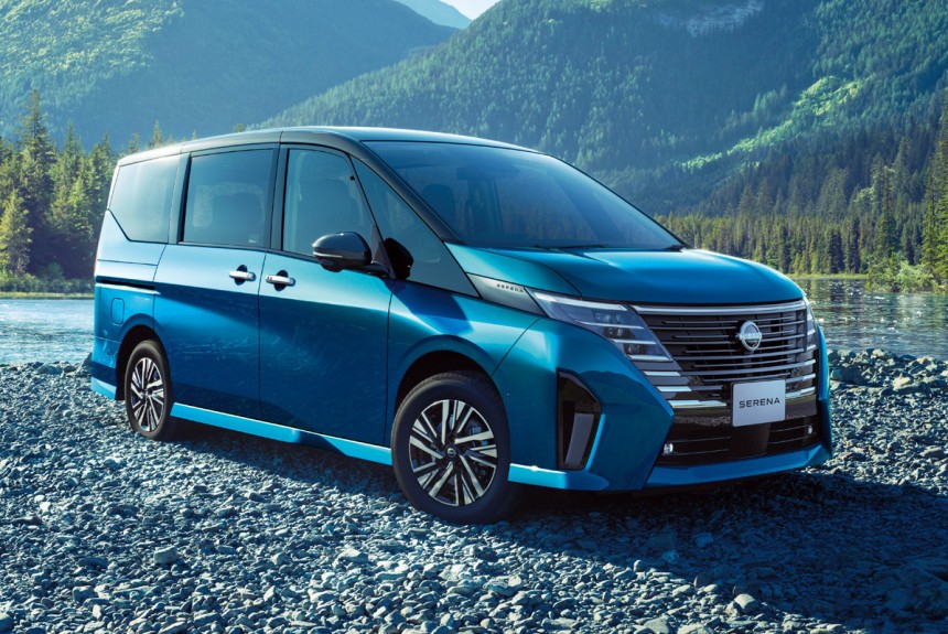 Представлен минивэн Nissan Serena нового поколения