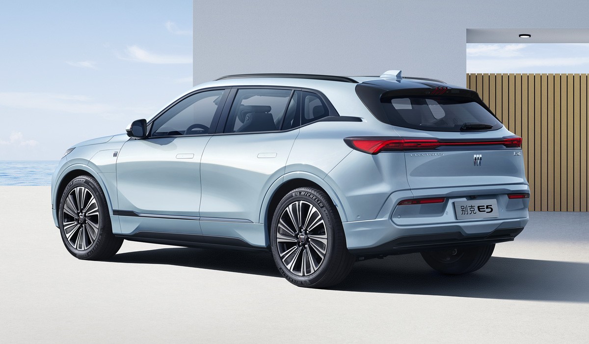 На подходе кроссовер Buick Electra E5 На подходе кроссовер Buick Electra E5