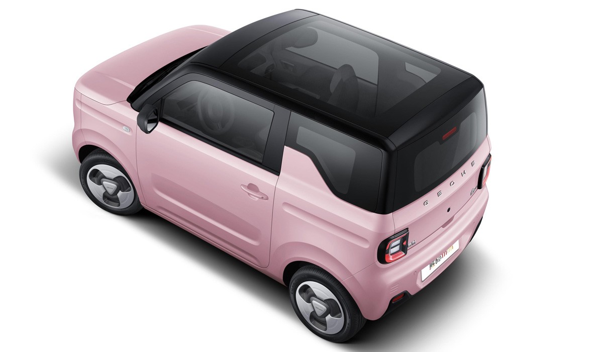 Представлен забавный микрокар Geely Panda Mini Представлен забавный микрокар Geely Panda Mini